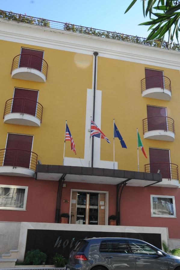 Hotel Fly Casoria Kültér fotó