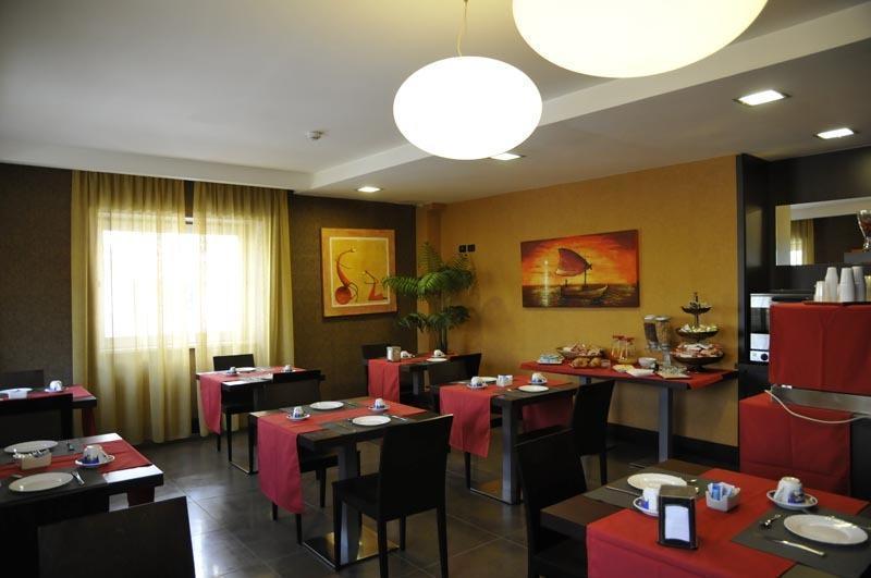 Hotel Fly Casoria Kültér fotó